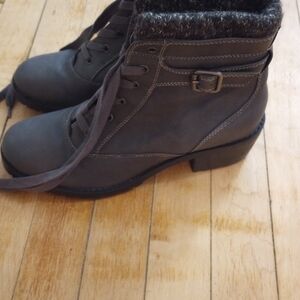 American Eagle Outfitters Women's Gray Lace-Up Boots
